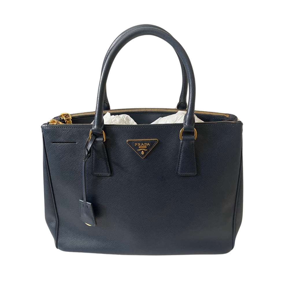 Pre loved Prada Navy Blue Saffiano Bag In Medium